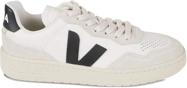 Veja Flat Shoes