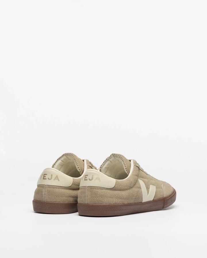 Veja Panenka Suede Sneakers - Foto 3
