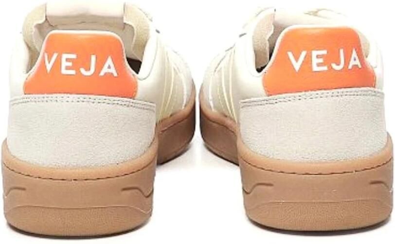 VEJA Lage Sneakers Dames V-82 Maat: 39 Materiaal: Suède Kleur: Creme - Foto 3