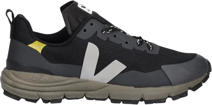 Veja Zwarte Alveomesh Low-Top Sneakers met Vibram-zool Black