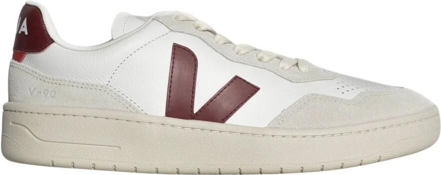 Veja V-90 Leather