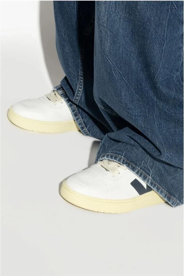Veja V-90 Leather White Nautico - Foto 2