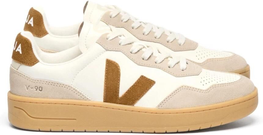 Veja V-90 O.T. Leather