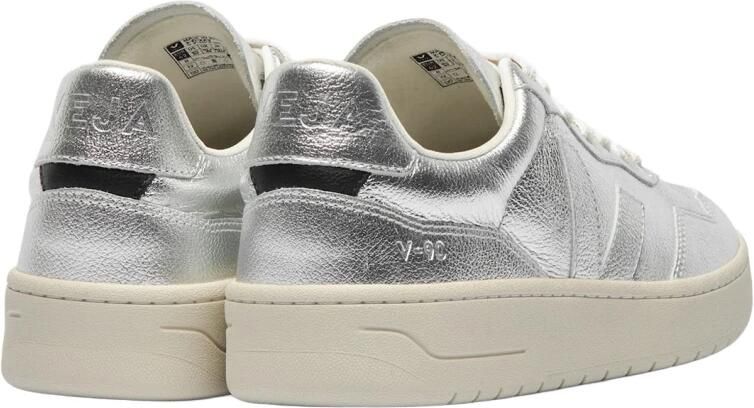 Veja V-90 Traced Leather Sneakers - Foto 2