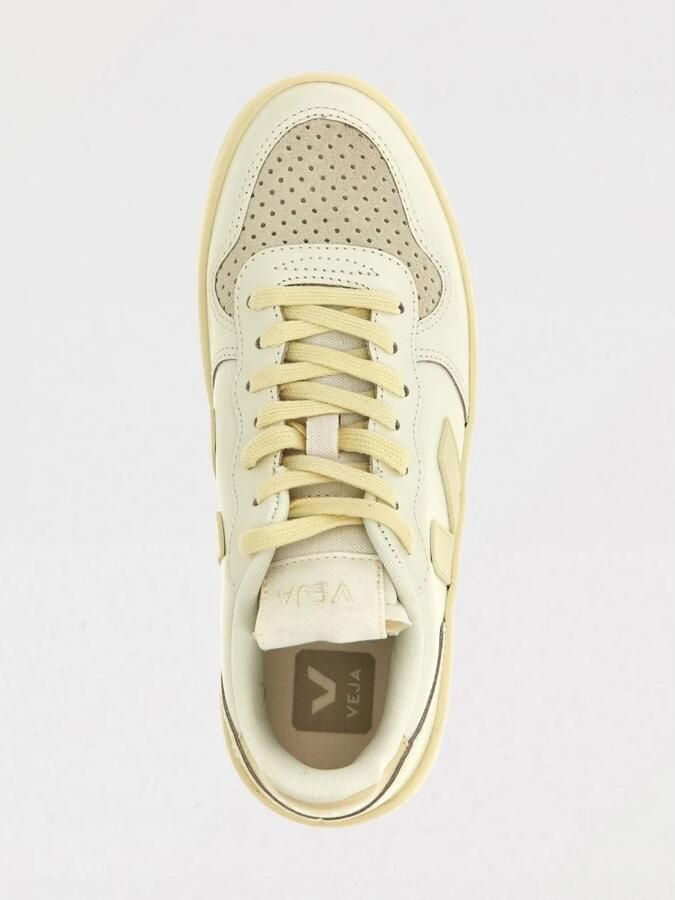 Veja V10 Extra WhiteNatural Leather Sneakers Wo Beige - Foto 3