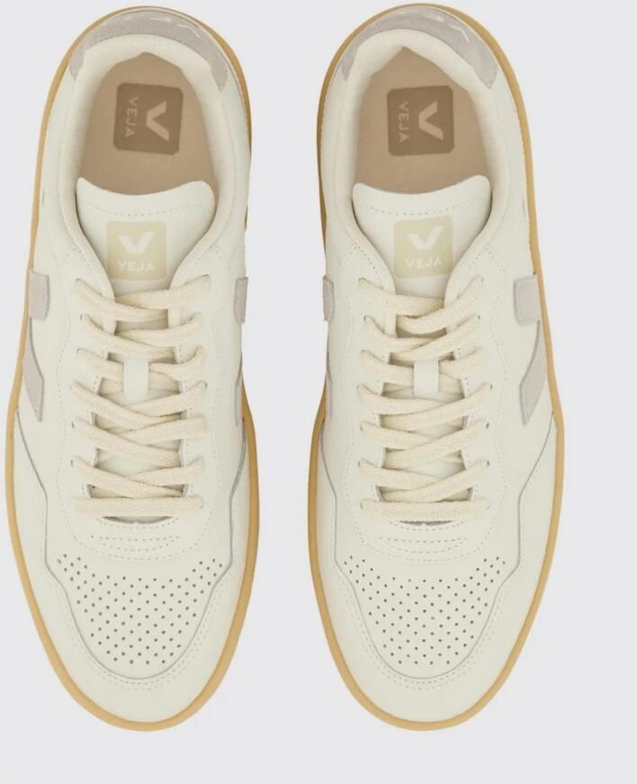 Veja V10 OffWhite Leather Casual Sneakers