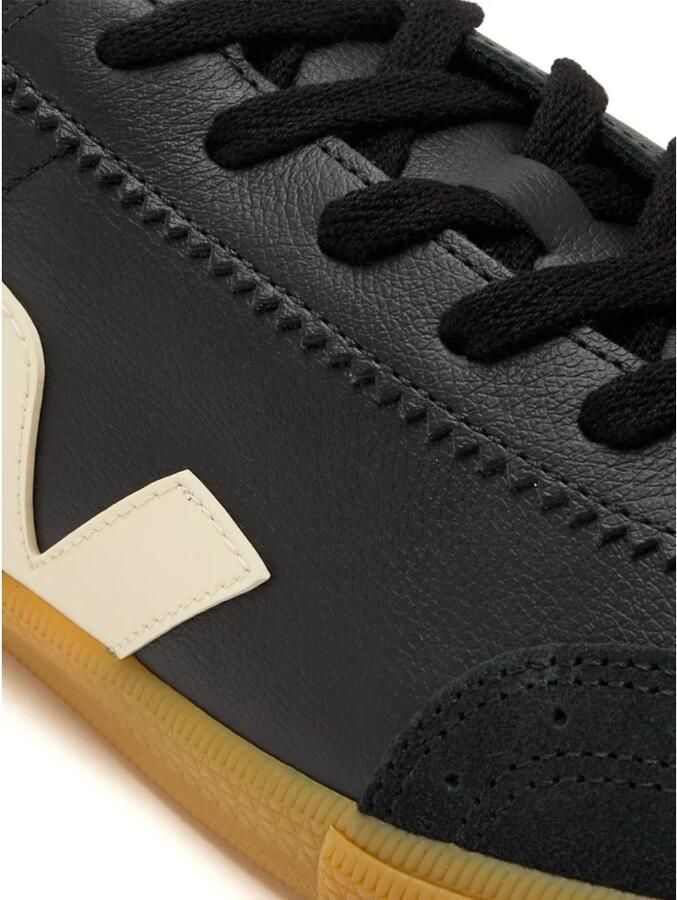 Veja Low Profile Leather and Suede Casual Shoes Black Sneakers - Foto 4