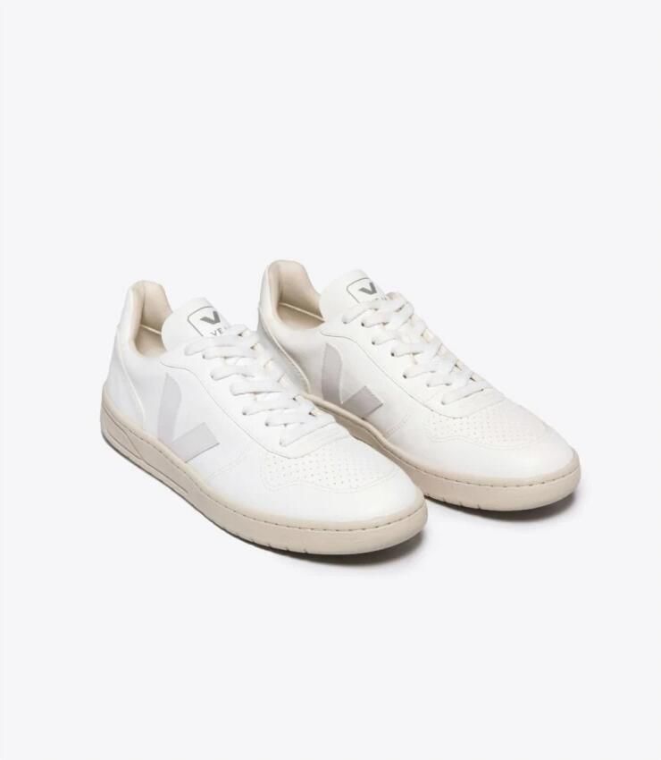 Veja V-10 Sneakers met Veters Effen Patroon White