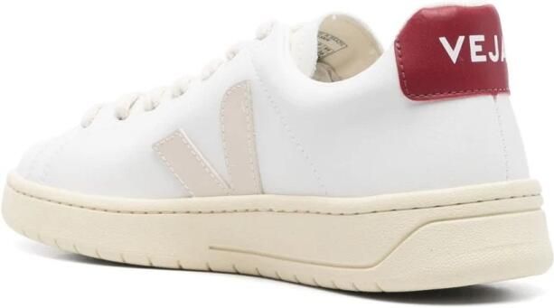 Veja Witte Sneakers met Natuurlijke V-Detail White Dames