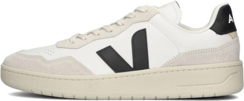 Veja Witte Lage Dames Sneakers V-90
