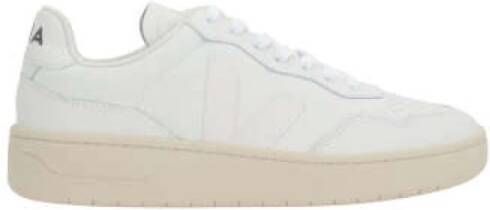 Veja Witte lage sneakers met geperforeerd detail White Heren