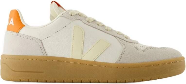 Veja Witte Leren Sneakers Ronde Neus