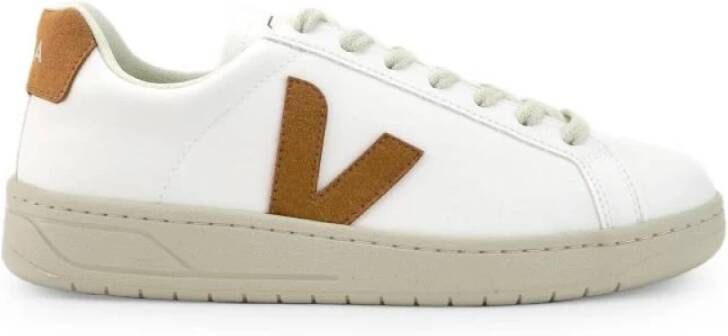 Veja Witte Sneakers met V-Detail White Heren