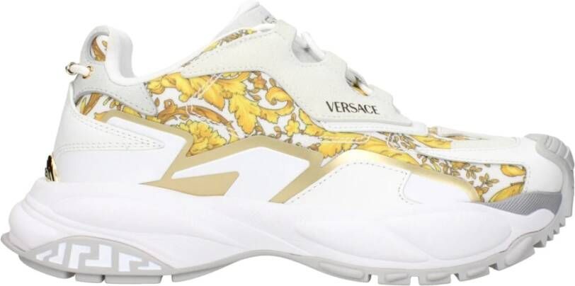 Versace Gouden Stof Lage Tops Sneakers