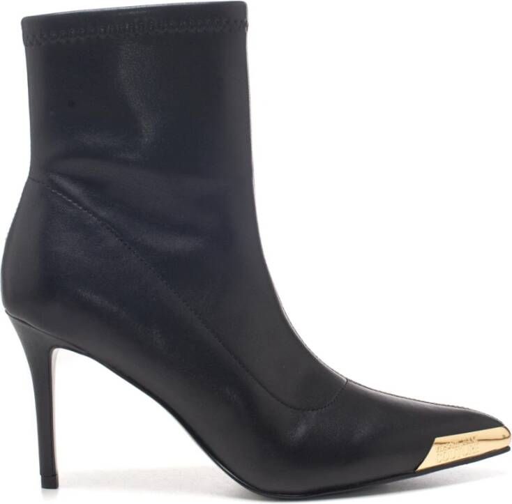 Versace Jeans Couture Glamour Tronchetto met barokdruk en punt afgewerkt met een Logottel 73V3S51-Zs371 zwart goud Zwart Dames