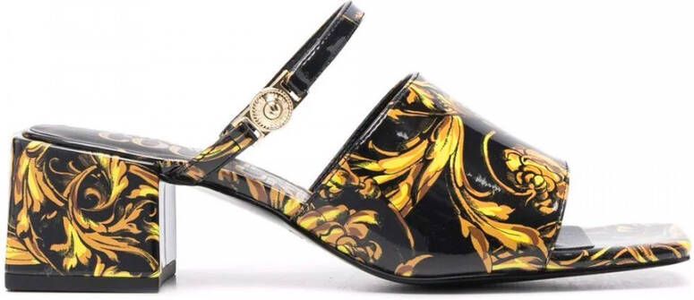 Versace Jeans Couture Zwarte damessandalen met barokprint en metallic gouden details Black Dames