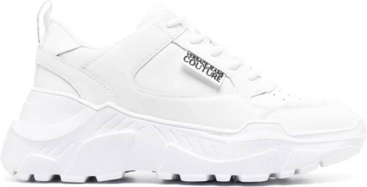 Versace Jeans Couture Witte Sneakers met Logo Applicatie en Vetersluiting Speedtrack Leder+PU Schoenen White Dames