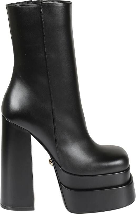 Versace Laarzen met hakken Zwart Dames