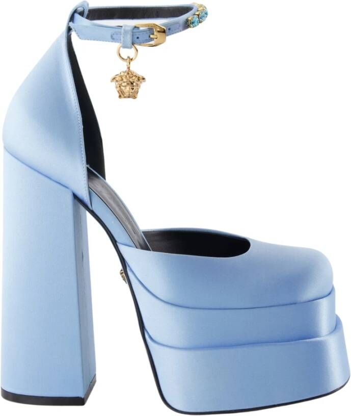 Versace Blauwe Satijnen Sandalen met Strass Band en Vierkante Neus Blue Dames