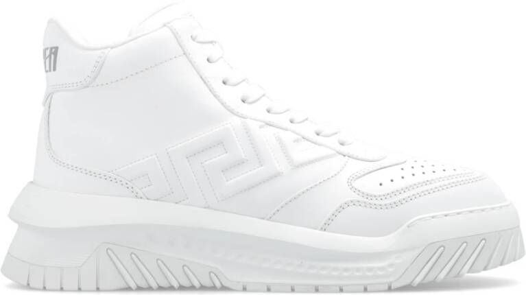 Versace Leren Sneakers met La Greca Details White Heren