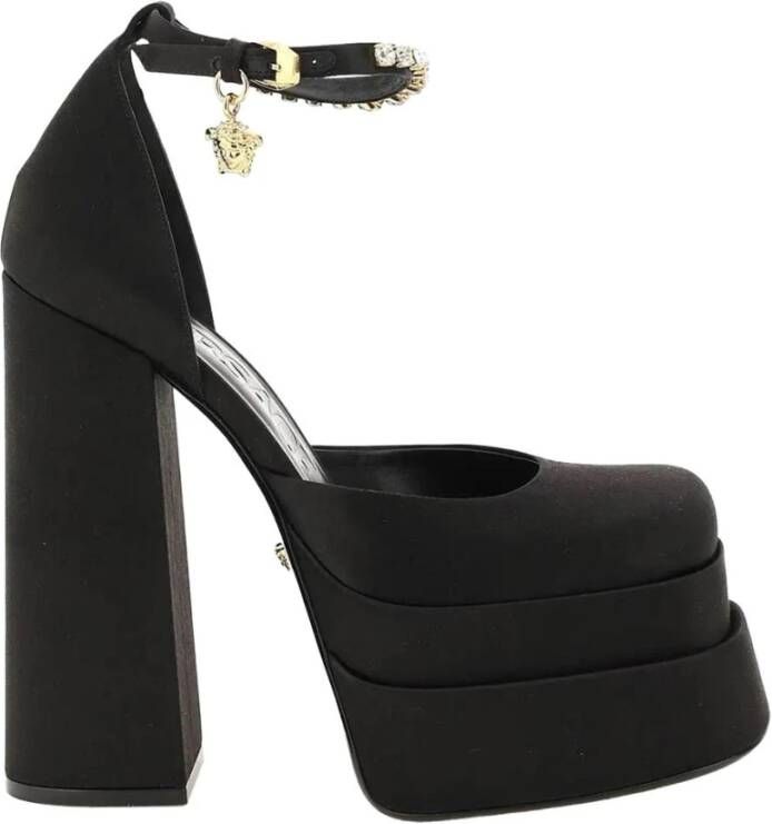 Versace Plateauhak sandalen met hangerdetail