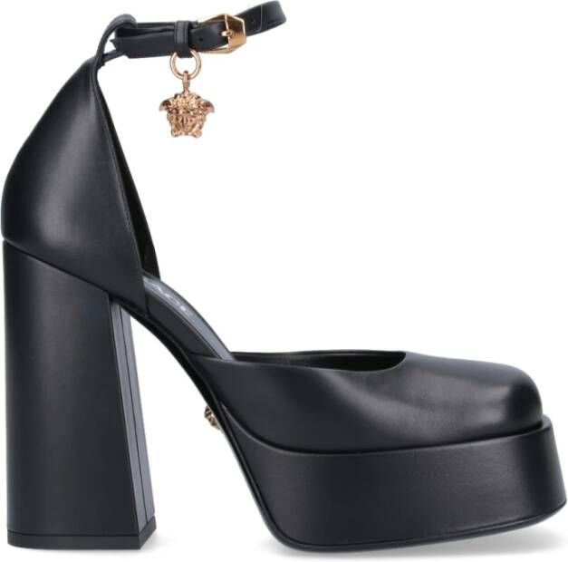 Versace Zwarte pumps van kalfsleer met Medusa-details Black Dames