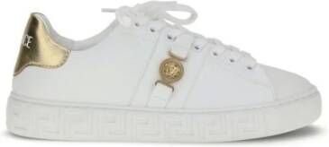 Versace Sneakers met Griekse Sleutelzool en Gouden Details
