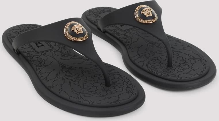 Versace Alia Rubber Flat Sandals - Foto 2
