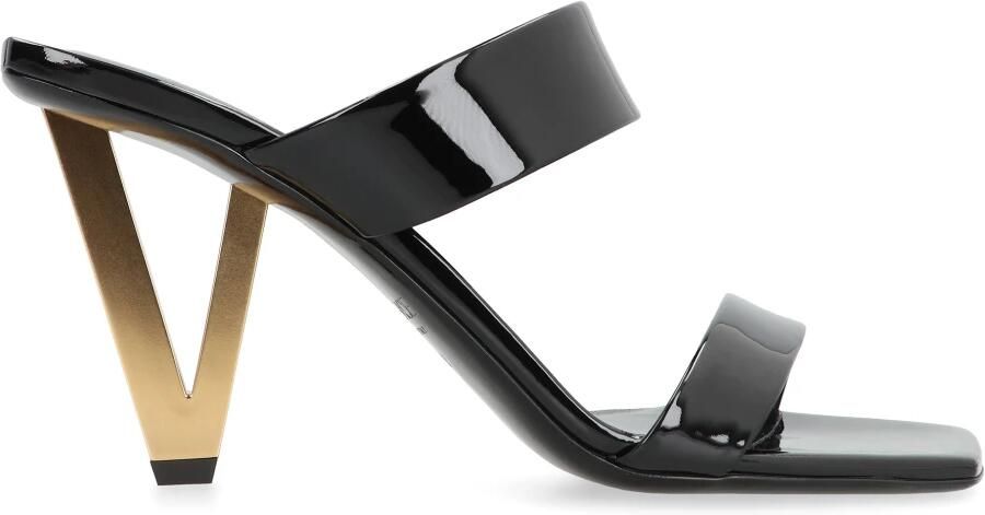 Versace Sandalen Patent Leather Mules With Galvanized V-Shaped Heel in zwart
