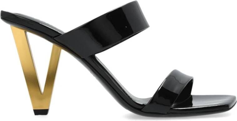 Versace Sandalen Patent Leather Mules With Galvanized V-Shaped Heel in zwart
