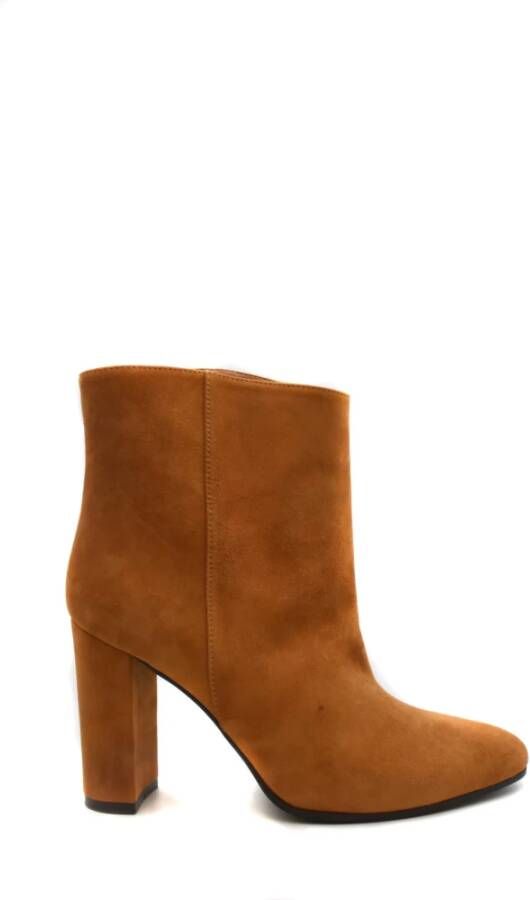 Via Roma 15 Stijlvolle Booties voor Trendy Looks