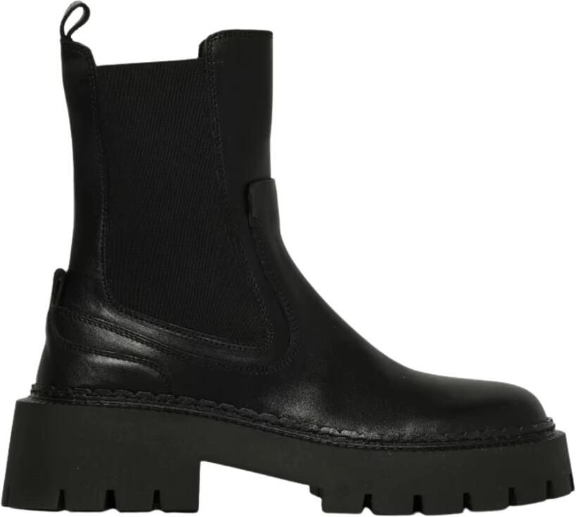 Vic Matié Chelsea Boots