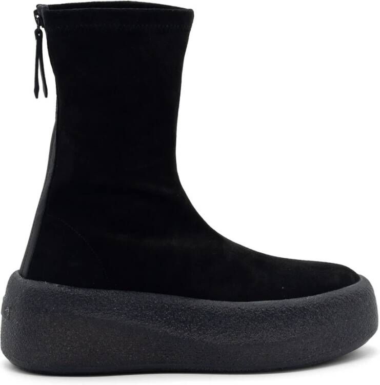 Vic Matié F04 Zwarte suède stretch enkellaars