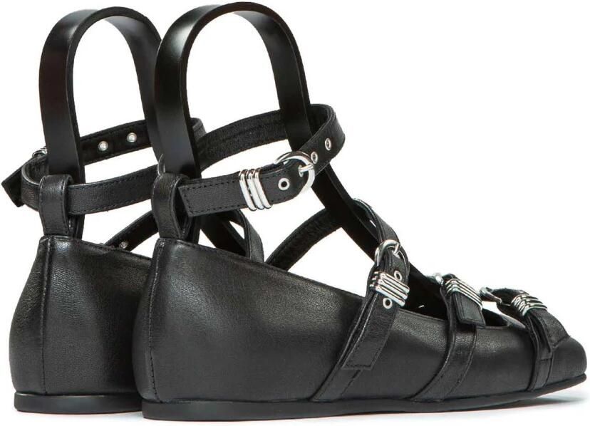 Vic Matié Vierkante gesloten decolleté gespen zwart