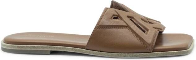 Vic Matié Vierkante Open Slipper Leer met Monogram