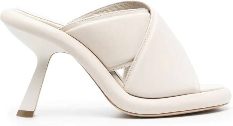 Vic Matié Witte Leren Lage Hak Sandalen
