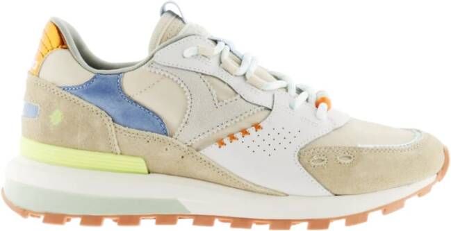 Victoria Beige Runner Sneakers