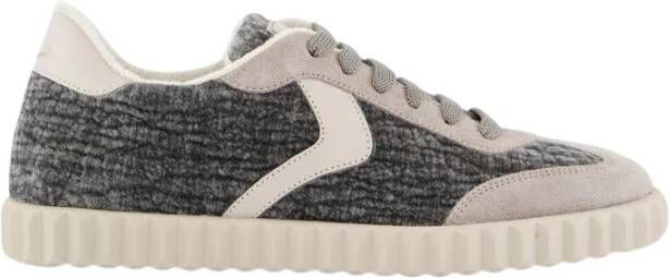 Voile Blanche Grijze Suede Sneaker Ines Stijl