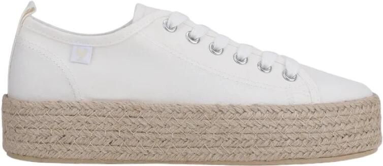 WalkinPitas Tina Sneaker