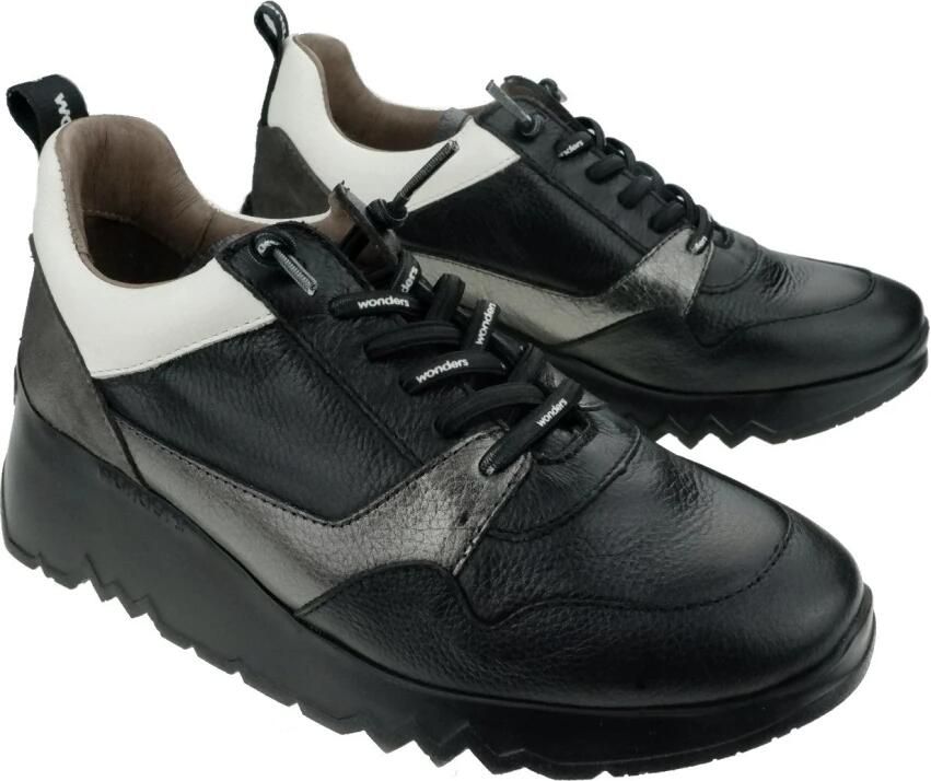 Wonders Lichte en comfortabele leren sneaker Zwart Dames