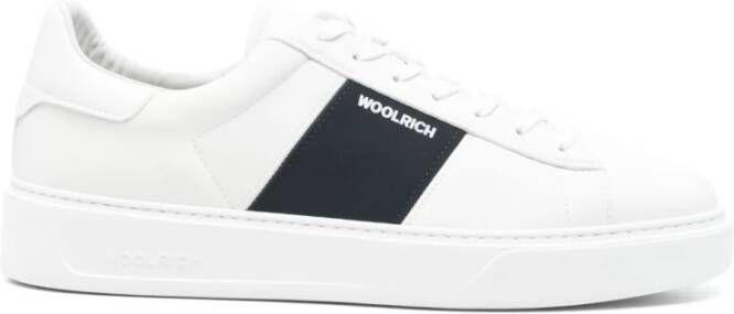 Woolrich Witte Sneakers Veters Rubberen Zool
