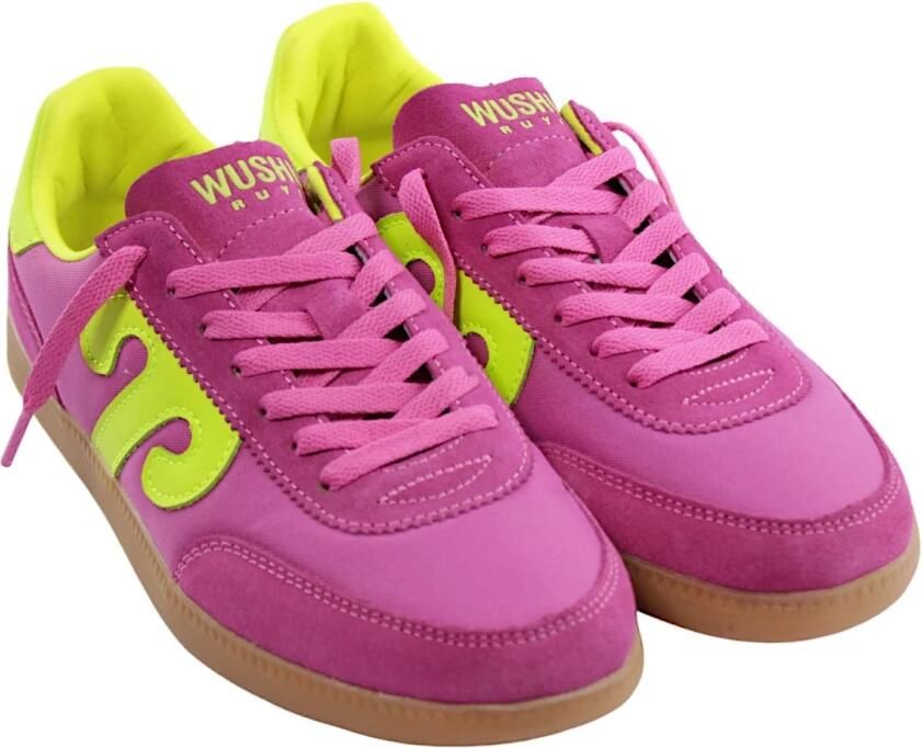 Wushu Ruyi Sneakers