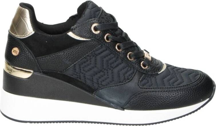 XTI Sneakers Zwart Dames