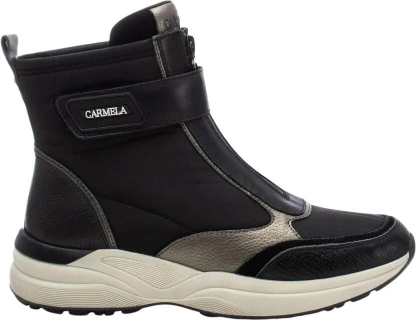 Xti Carmela Enkellaarsjes