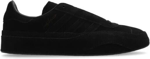 Y-3 Gazelle Sneakers van Black