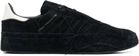 Y-3 Zwarte Suède Sneaker met Logo Detail Black Dames