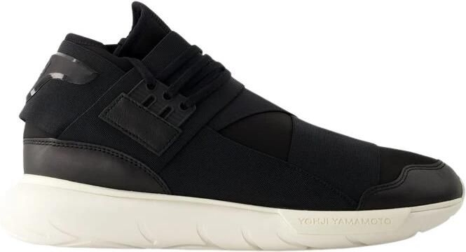 Y-3 Qasa