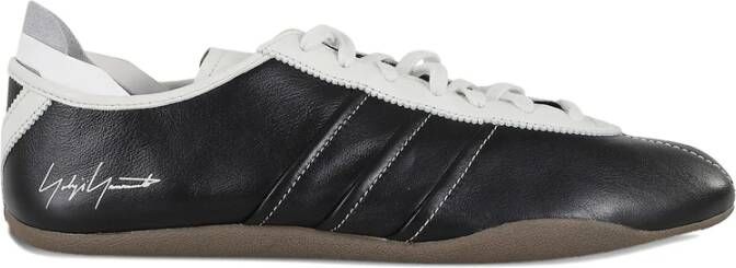 Y-3 Zwarte leren sneaker met streepdetail