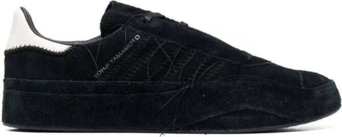 Y-3 Zwarte Suède Sneaker met Logo Detail Zwart