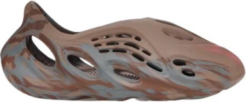Adidas Sand Grijs Camo Foam Runner Sneakers Brown Heren